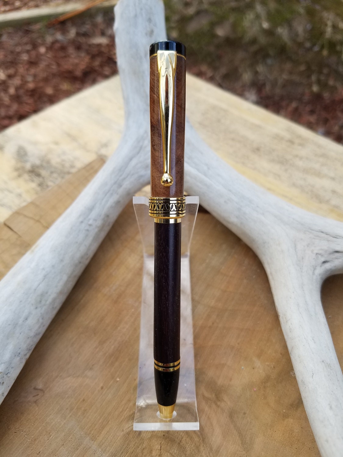 Americana Classica Pen made from dyed maple burl and blackwood