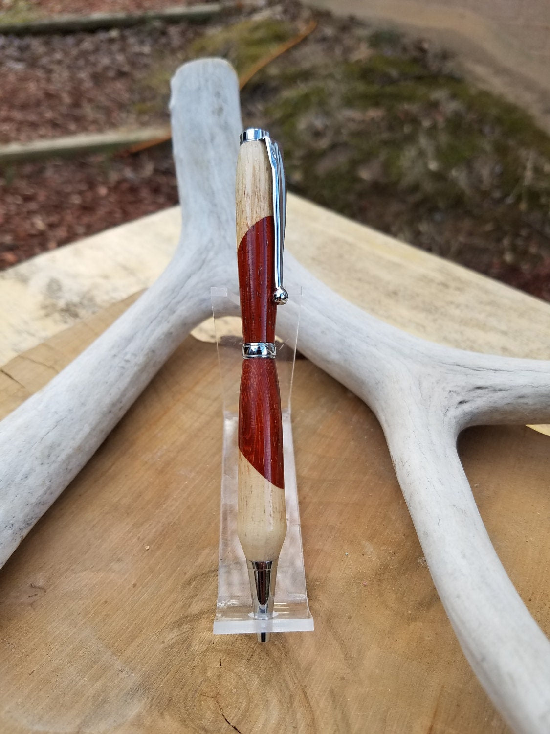 Slimline twist pen made from maple and padauk