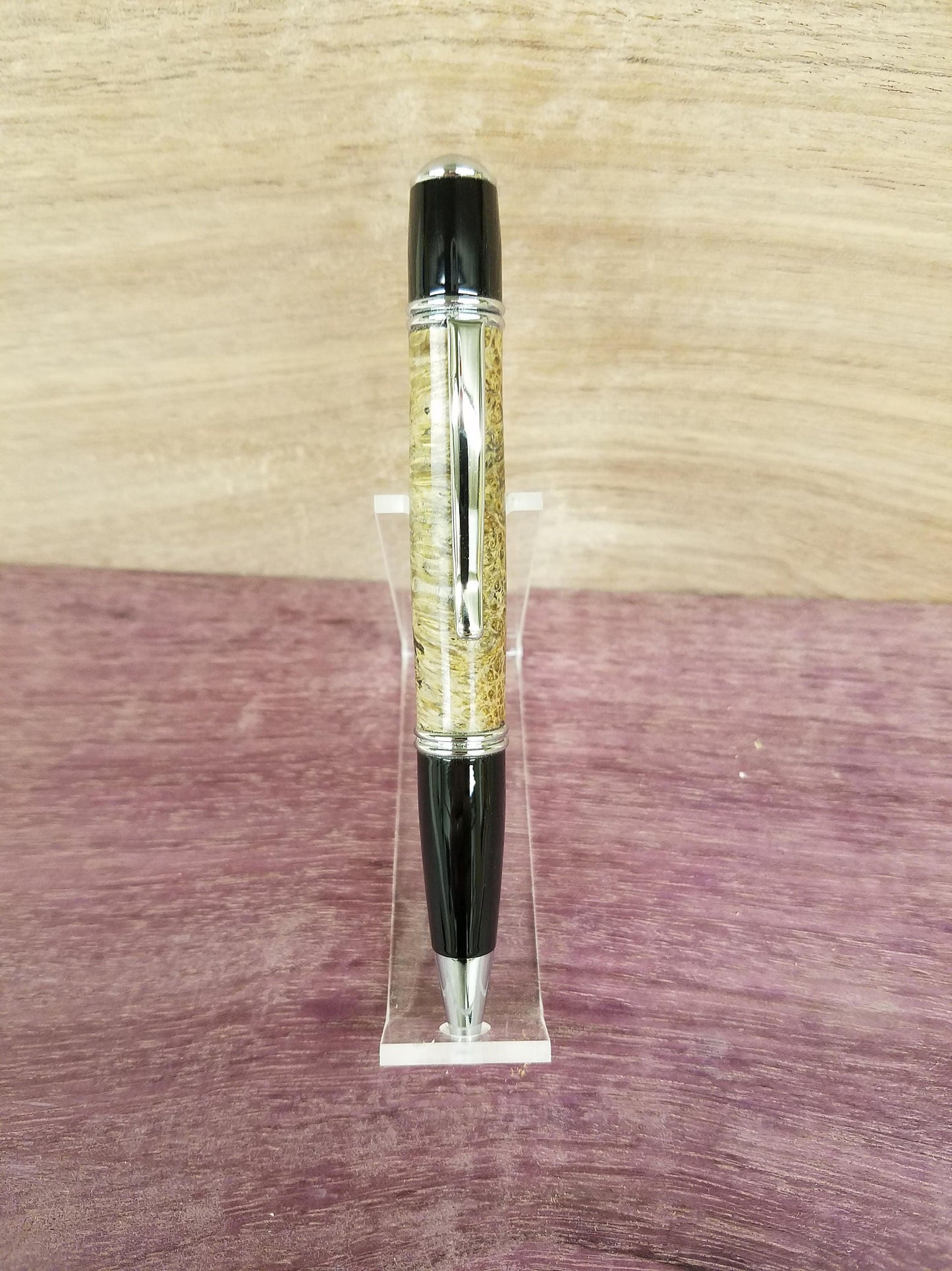 Gatsby grande pen made from stabilized dyed black ash burl