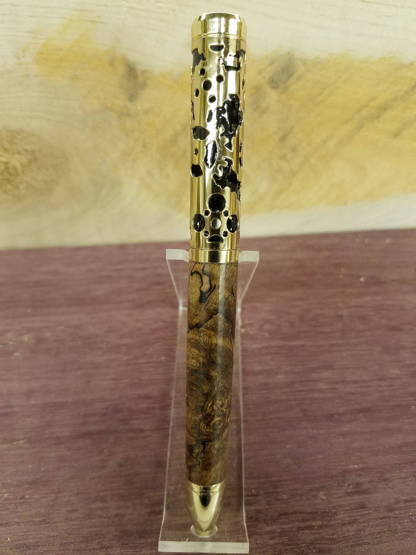 Filigree twist pen made from burl