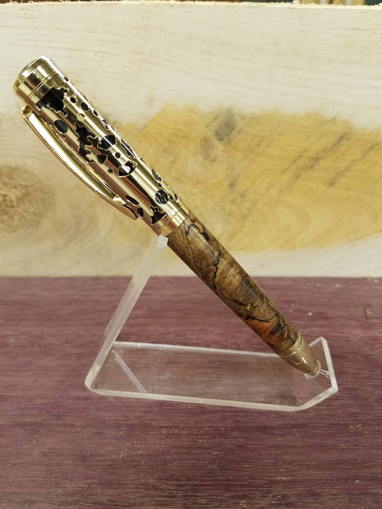 Filigree twist pen made from burl