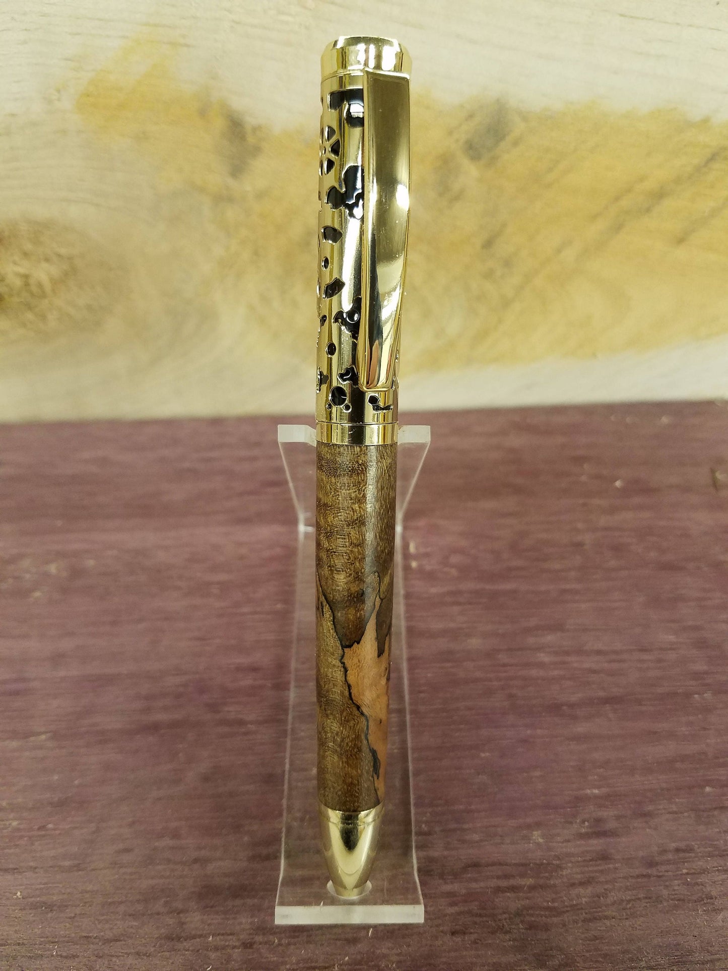 Filigree twist pen made from burl