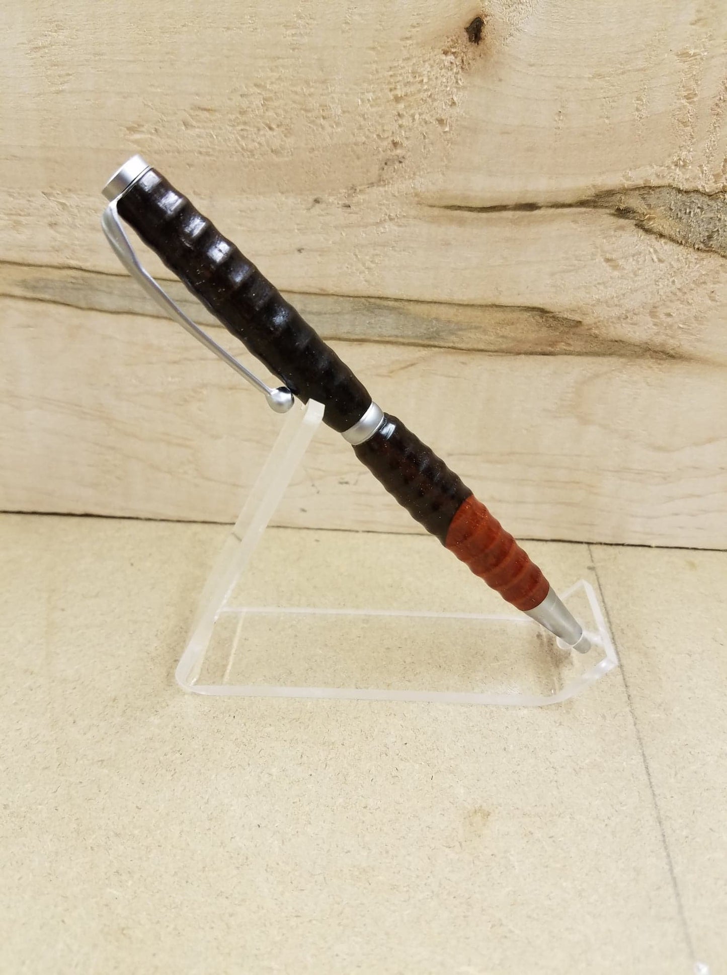 Scalloped Slimline Twist pen made from padauk and African blackwood