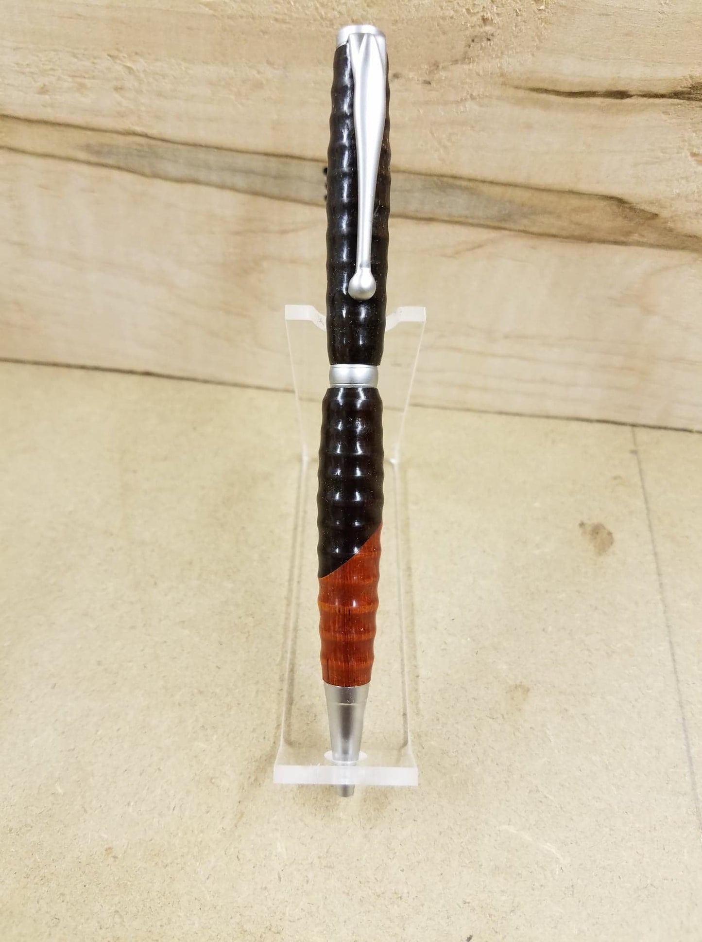 Scalloped Slimline Twist pen made from padauk and African blackwood