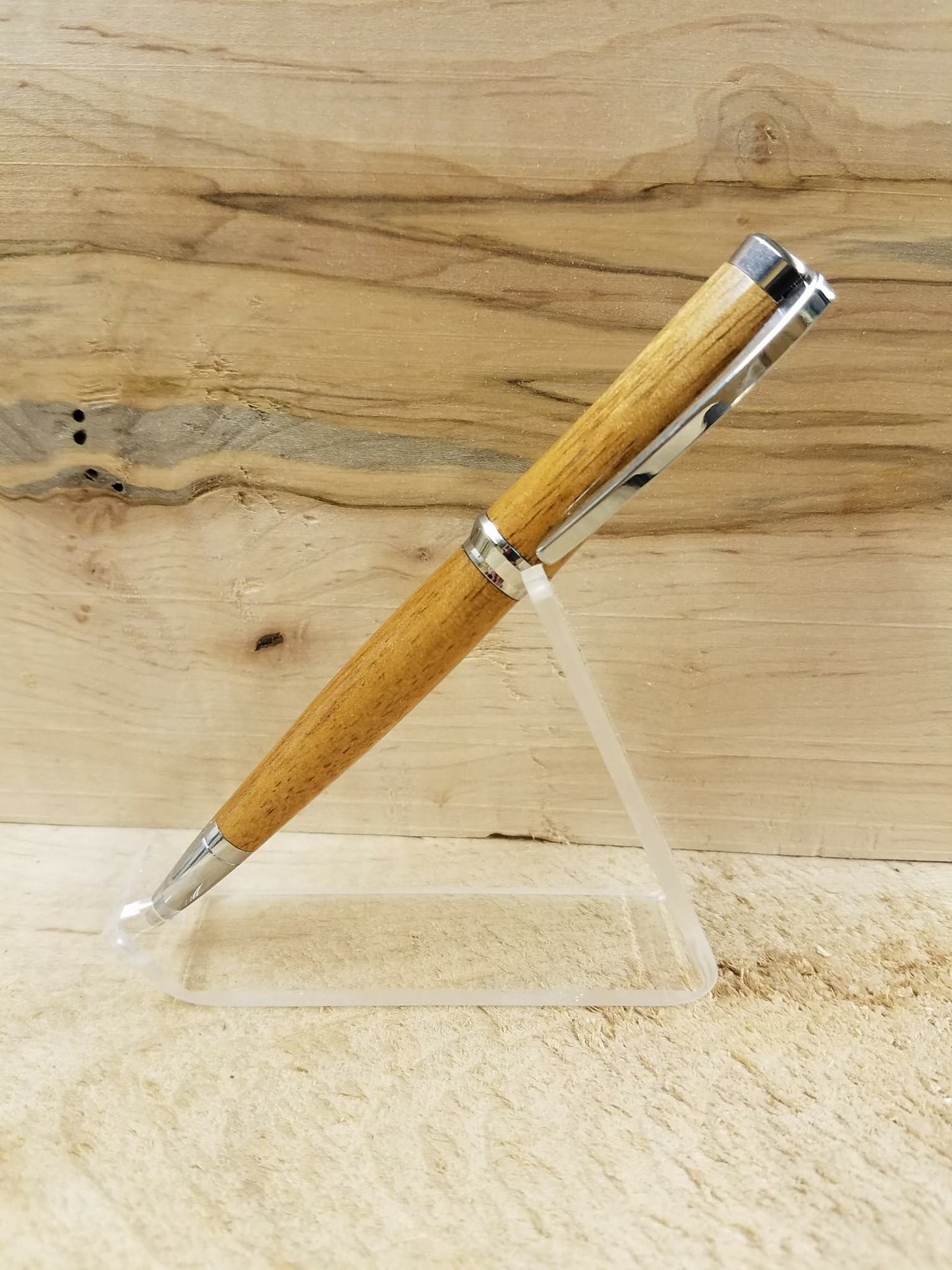 Concava pen made from English Yew wood