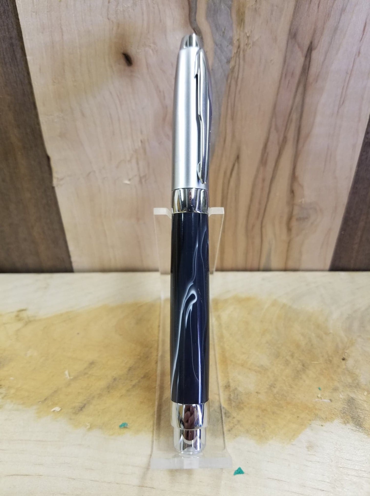 Pressimo fountain pen made from midnight galaxy acrylic