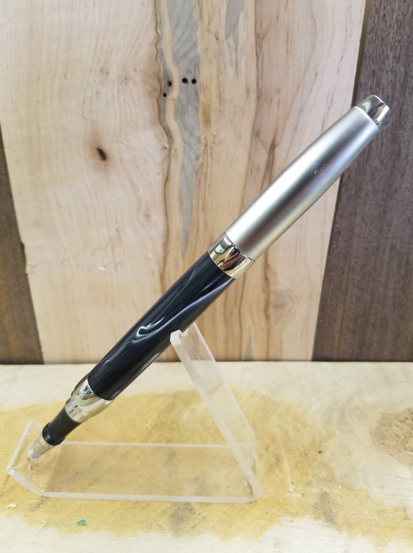 Pressimo fountain pen made from midnight galaxy acrylic