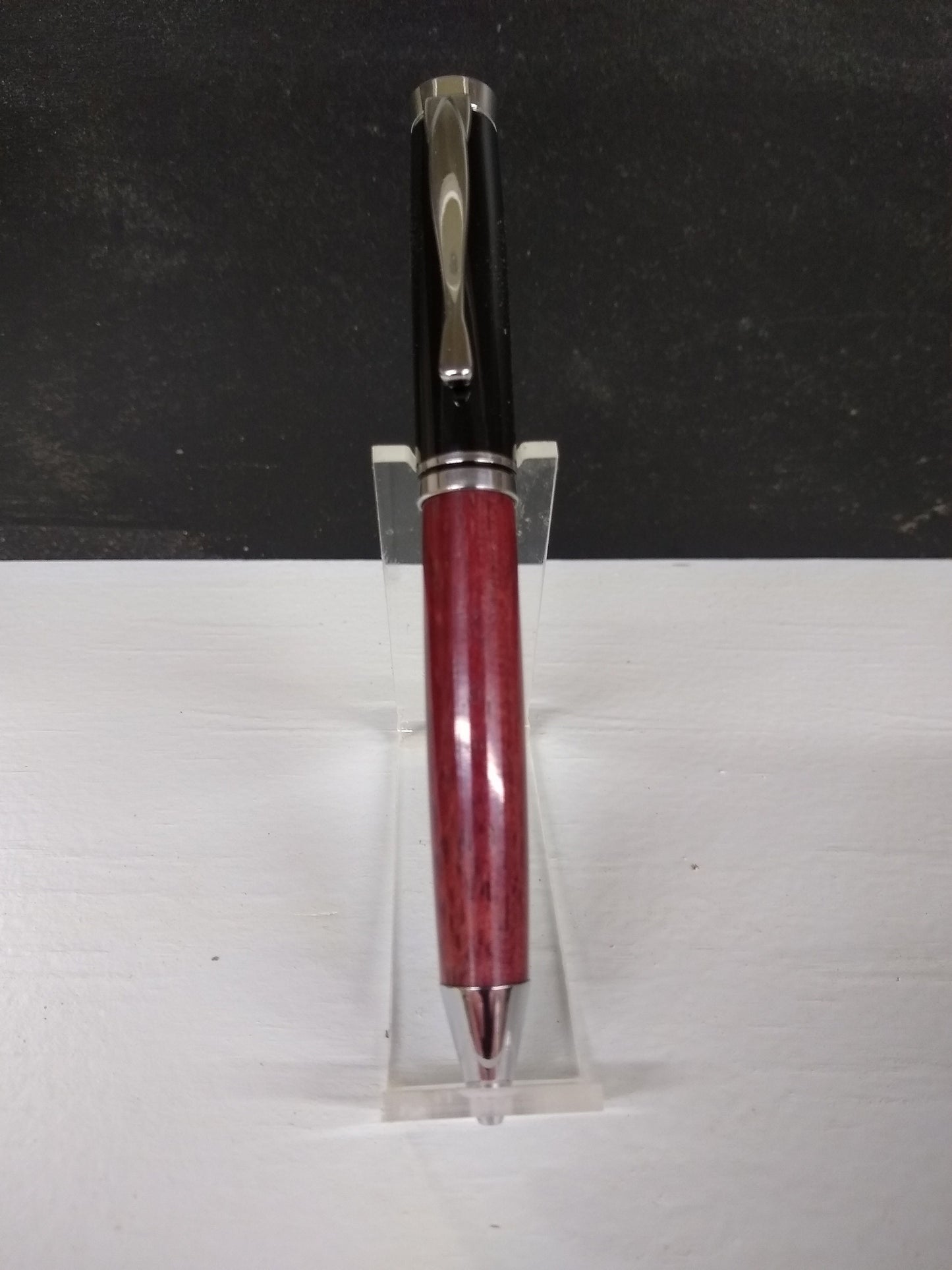 Classic Oxford twist pen made from beautiful purpleheart wood