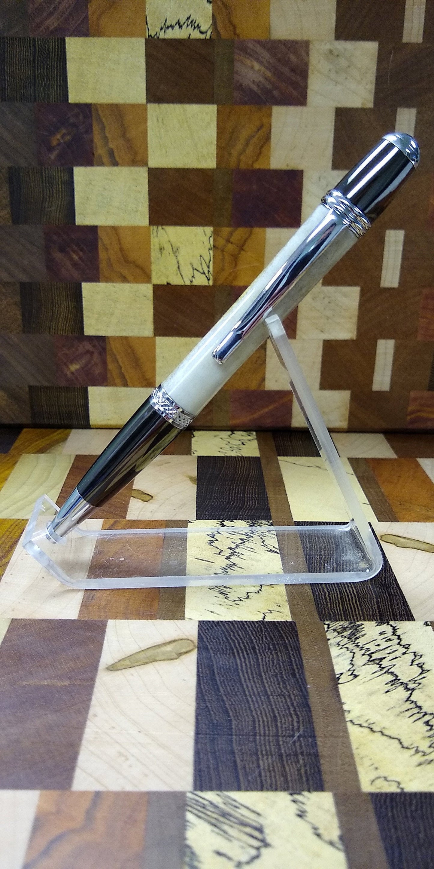 Artisan Classica pen made from white tail deer antler