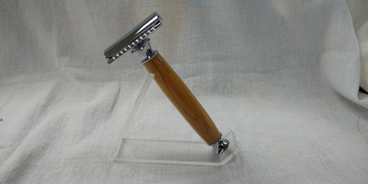 Double Edge Safety Razor made from English Yew wood