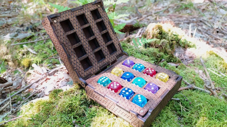 Small Dice Holder